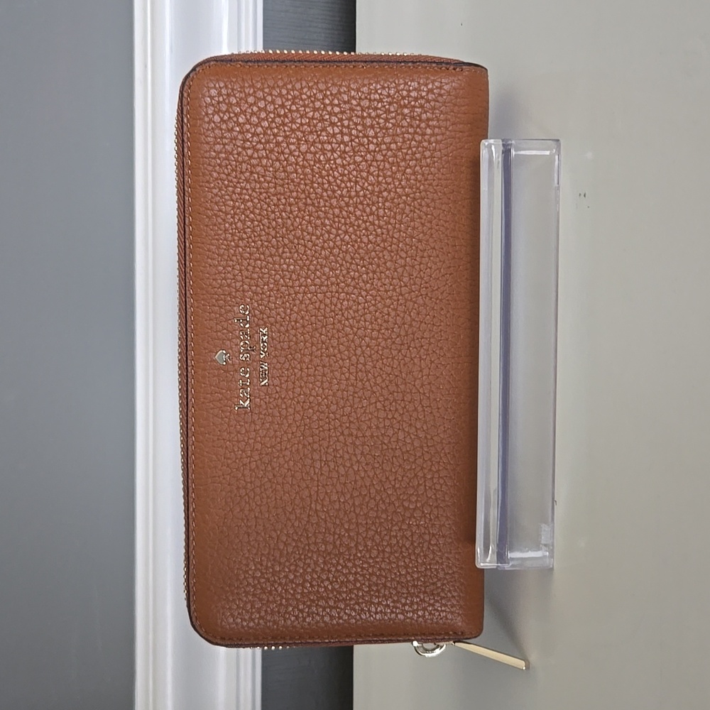 Kate Spade Leila Large Continental Wallet - NWT